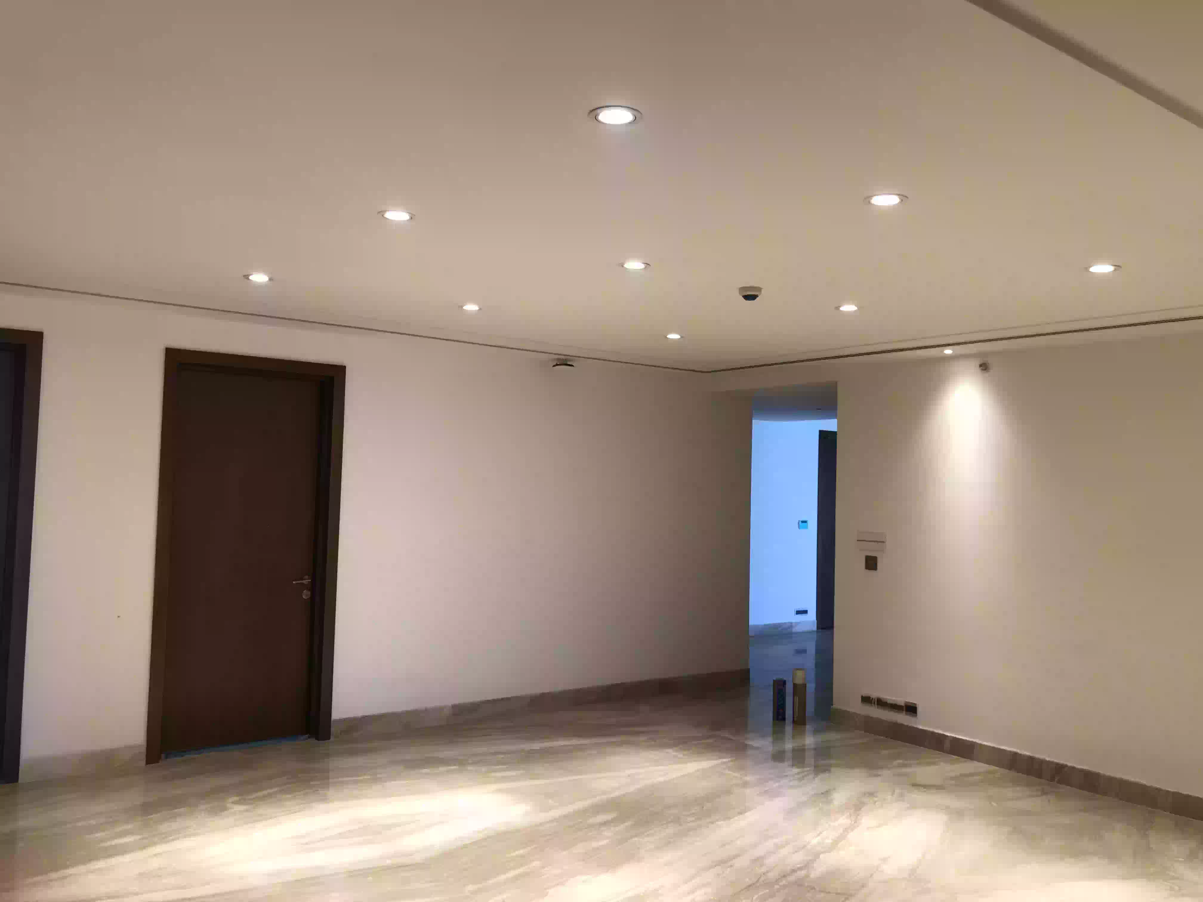 S A Interiors flooring and cladding